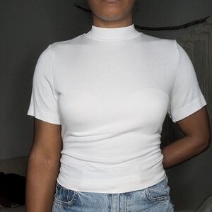 Babyon white T-shirt ribbed